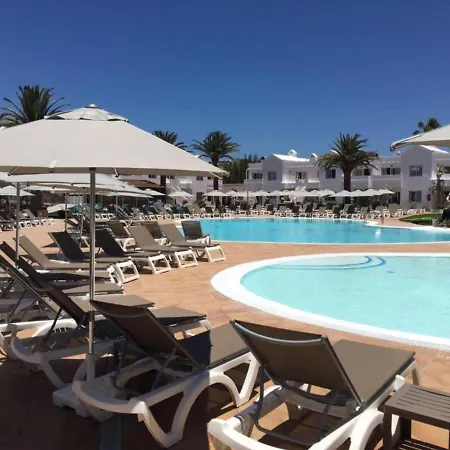 Deluxe Pool View-ail Inclusive, 300m From The Beach Apartman *